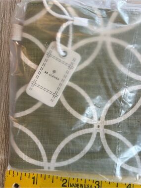 Hayden Los Angeles Travel Makeup & Toilet Bag Set Olive Green Geometric Pattern